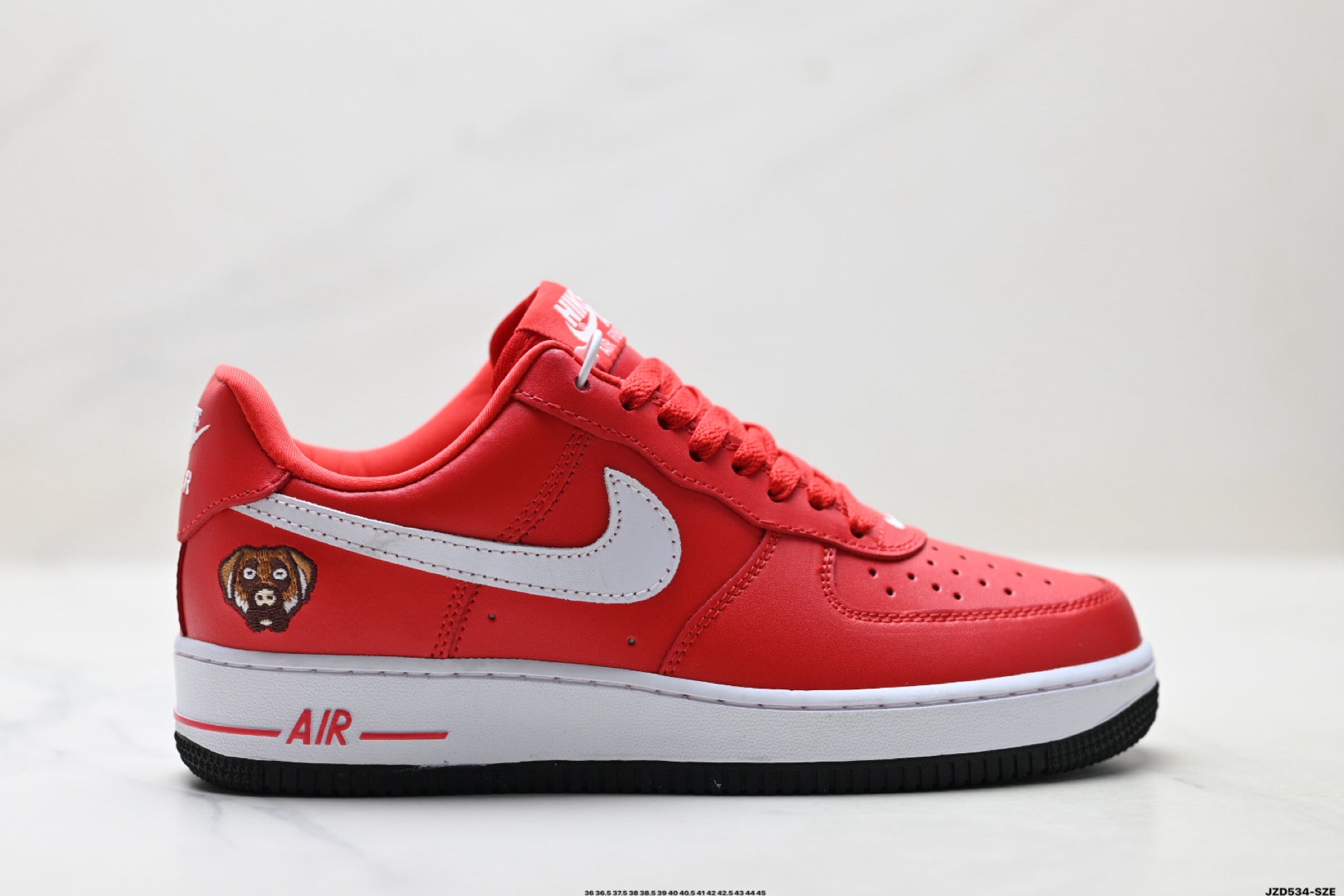 Nike Air Force 1 '07 – Low Top Classic Sneaker IV3238-100 red