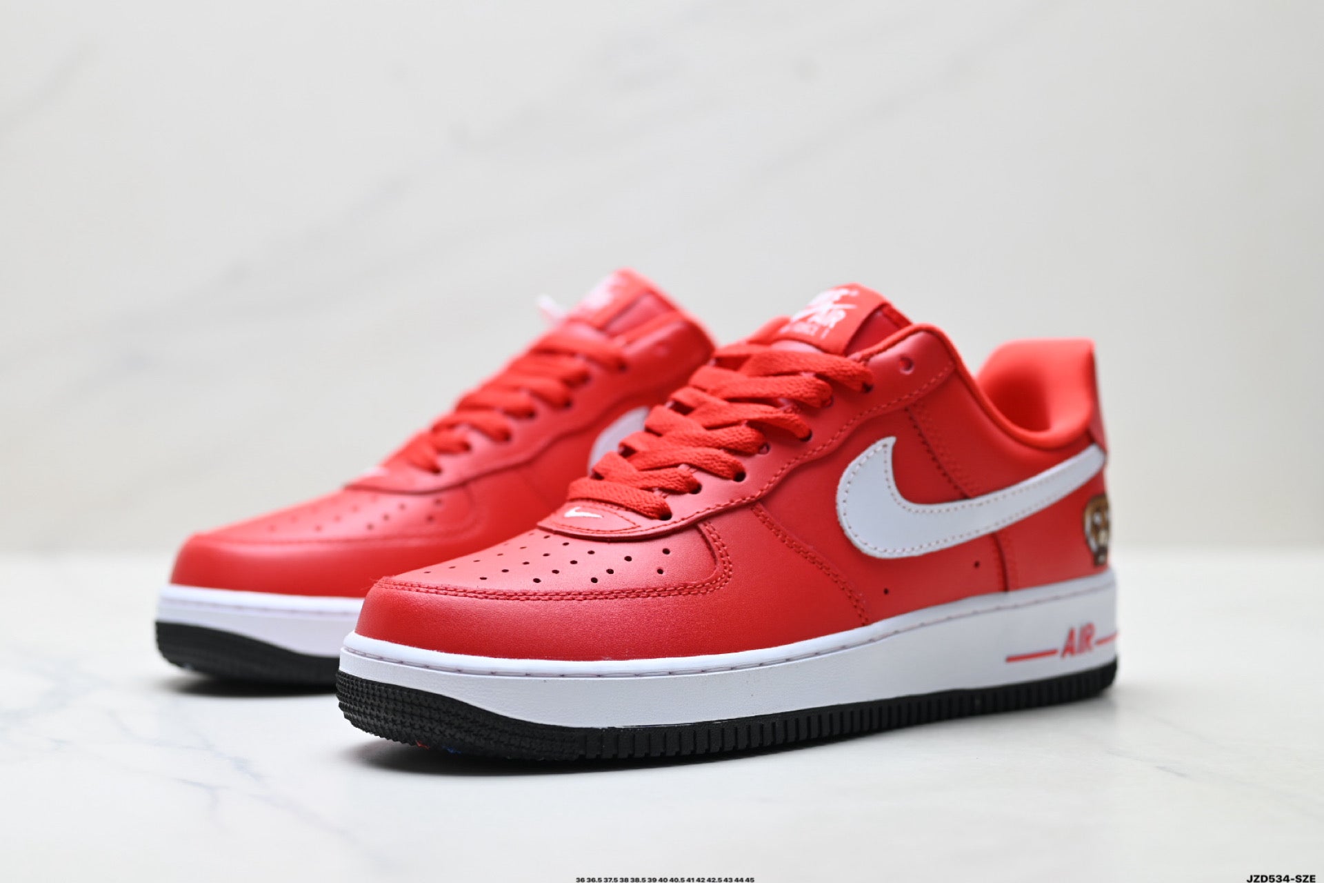 Nike Air Force 1 '07 – Low Top Classic Sneaker IV3238-100 red
