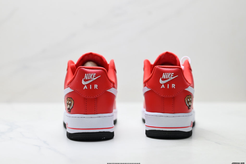 Nike Air Force 1 '07 – Low Top Classic Sneaker IV3238-100 red