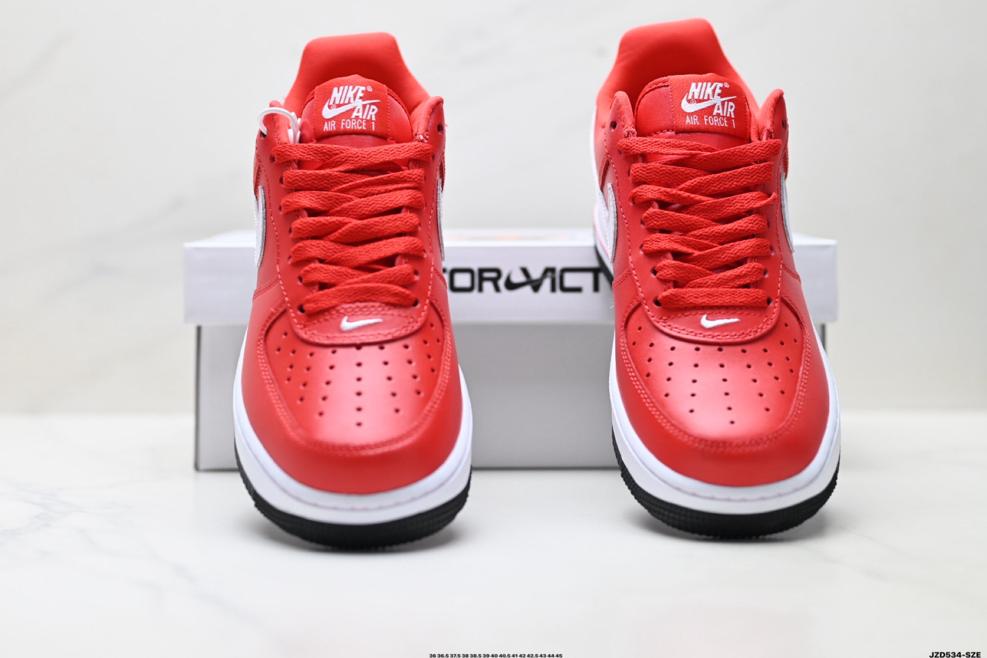 Nike Air Force 1 '07 – Low Top Classic Sneaker IV3238-100 red