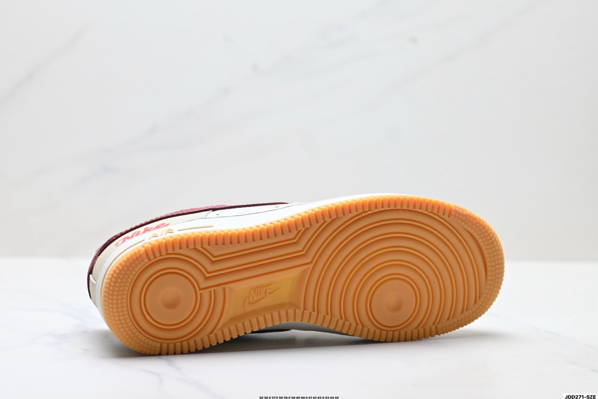 Nike Air Force 1 '07 LV8 – Low Top Sneaker XT6998-143