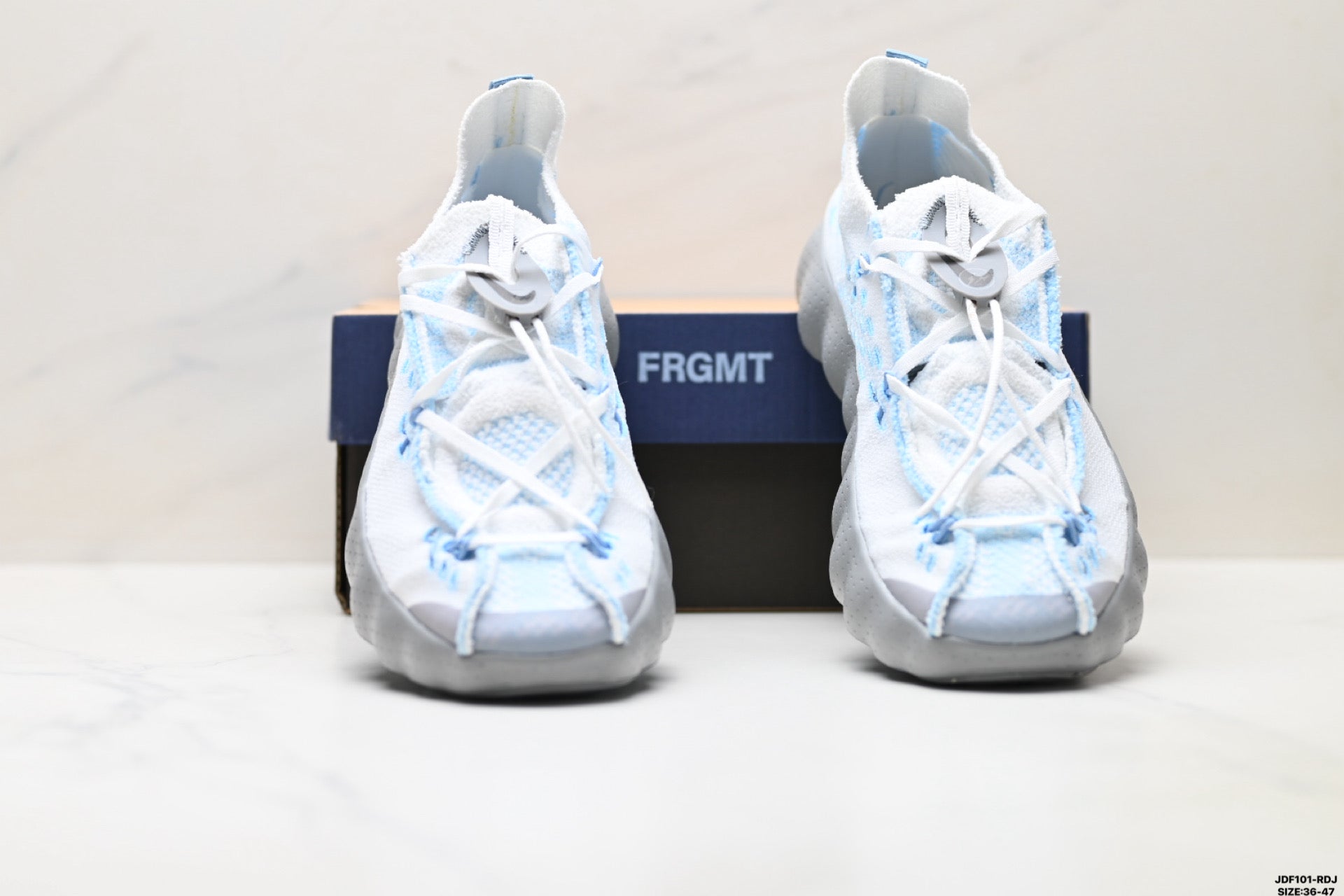 Nike Mind 002 Training Shoe  IQ8504-004