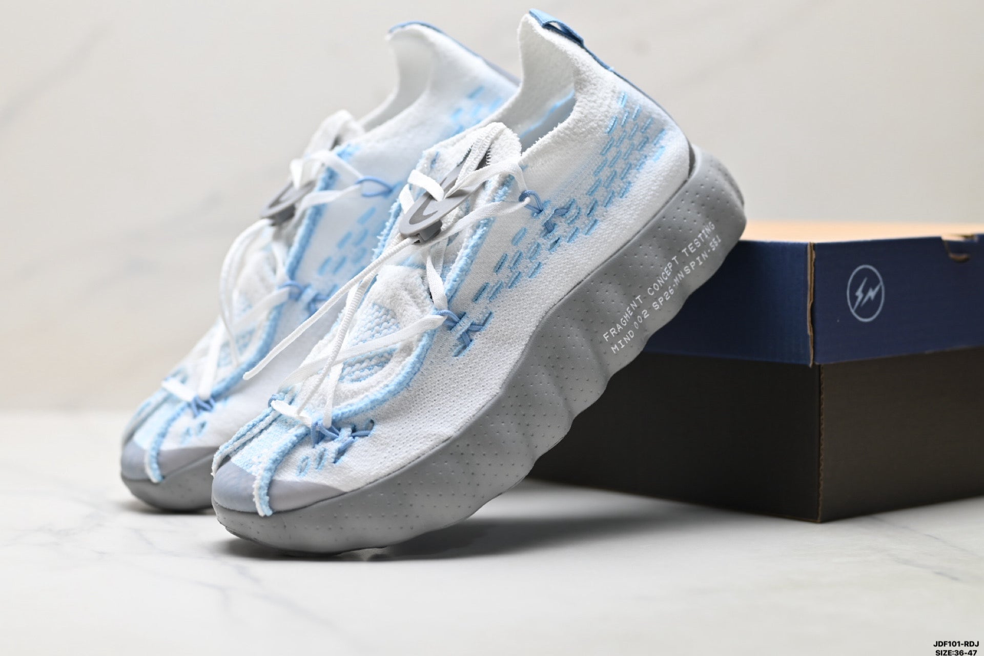 Nike Mind 002 Training Shoe  IQ8504-004