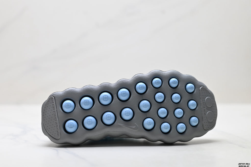 Nike Mind 002 Training Shoe  IQ8504-004