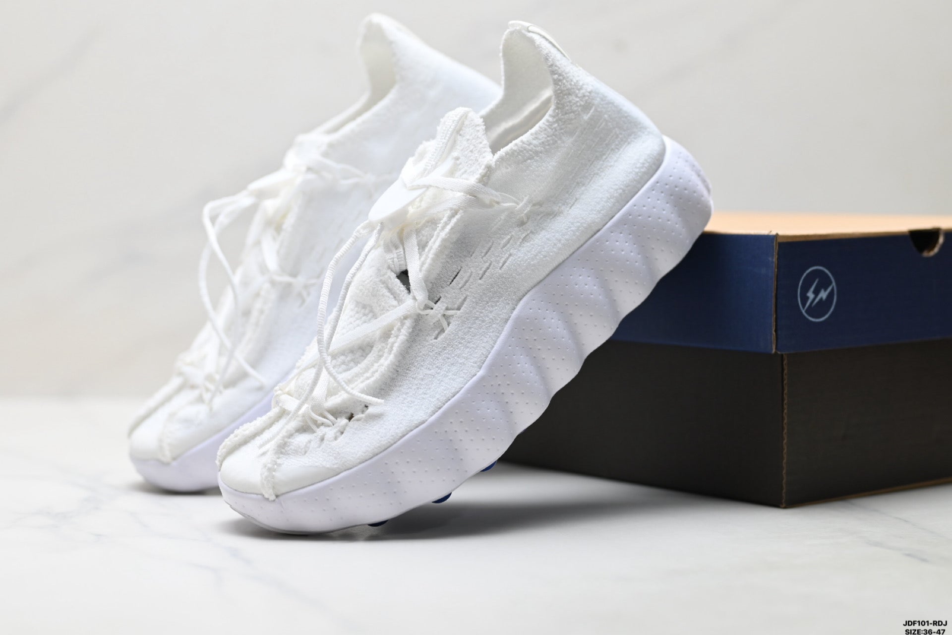 Nike Mind 002 Training Shoe  IQ8504-004White and Blue