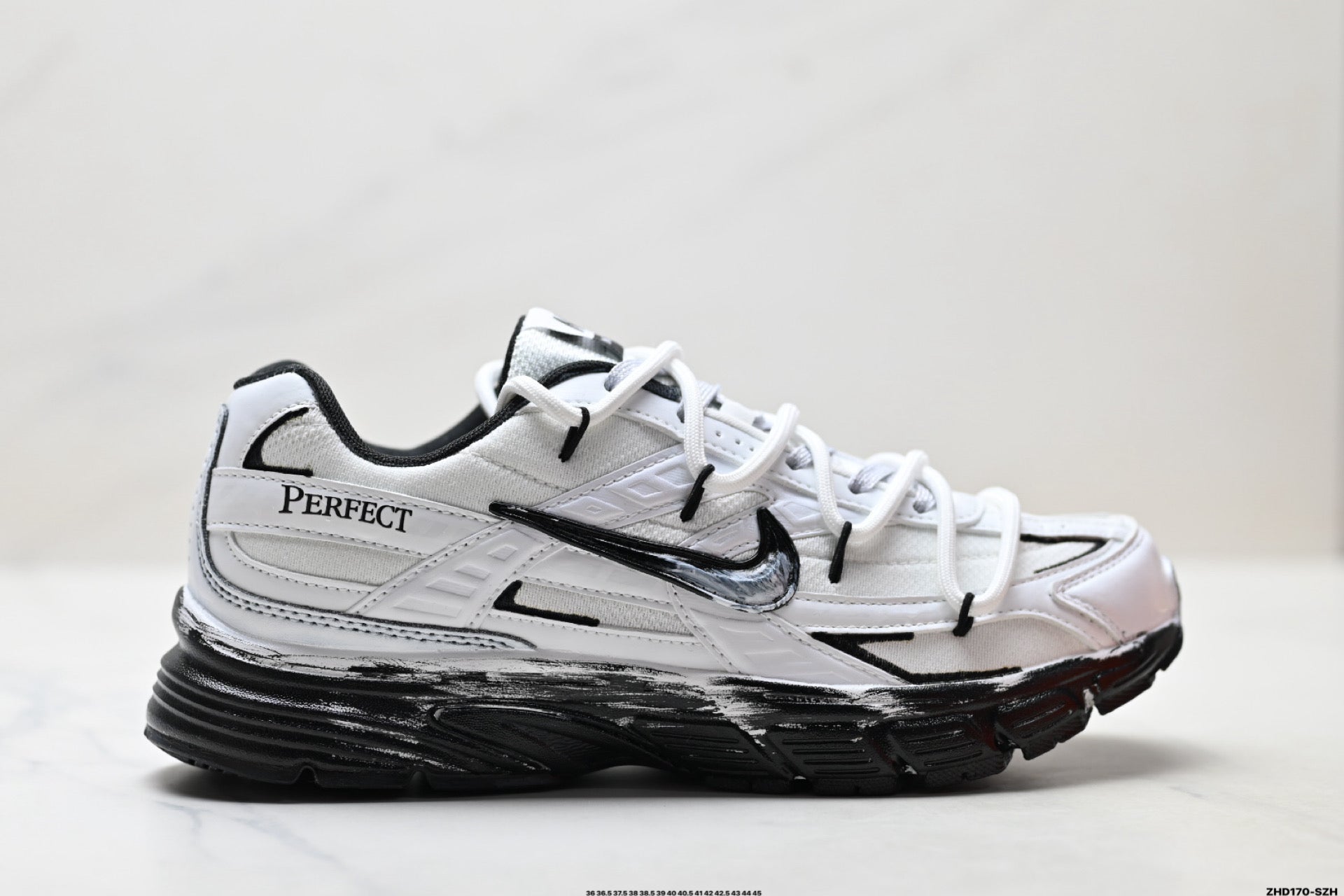 Nike Initiator 'DIY Custom' Low Top Sneaker – 394055-001