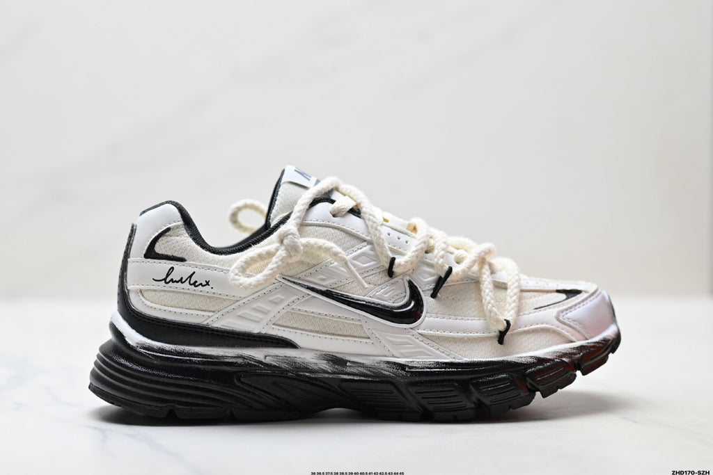 Nike Initiator 'DIY Custom' Low Top Sneaker – 394055-001Black rice