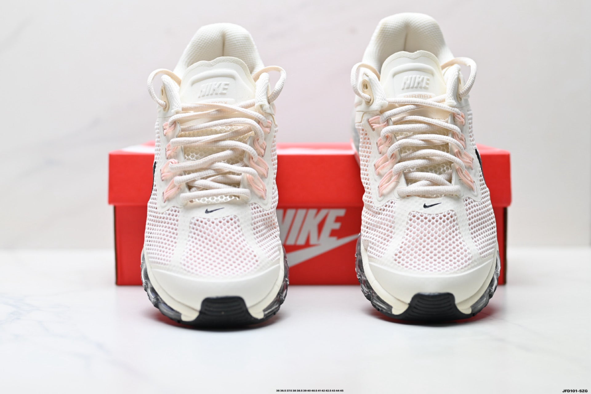 Nike Air Max 2013 x Stussy Collab Running Sneaker – HF3660-100